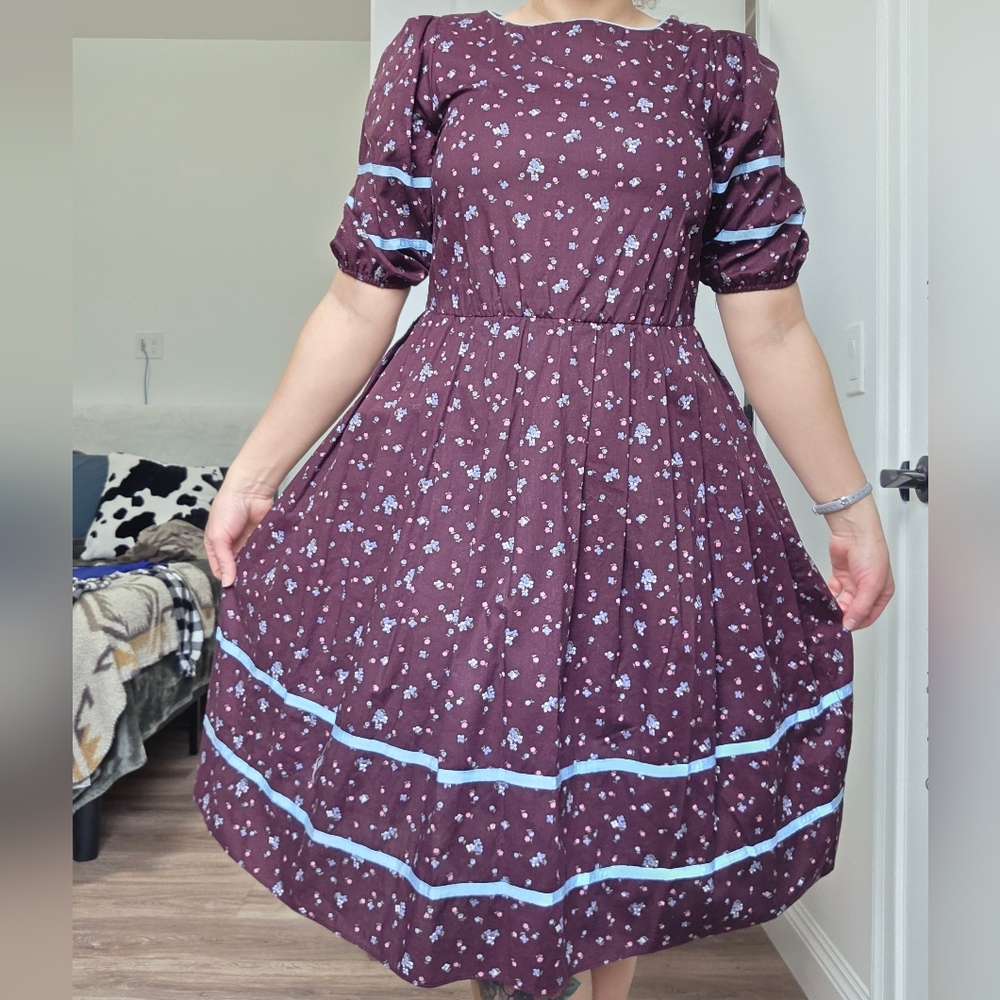 Charming Floral Dress - Burgandy